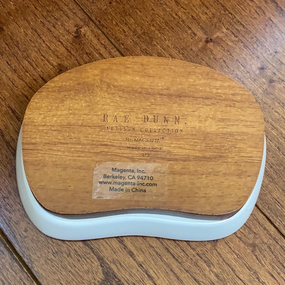 NWT RARE Rae Dunn ADORABLE Soap Holder - WASH - Picture 2 of 6